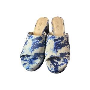 Cecelia New York Plexy Platform‎ sandal